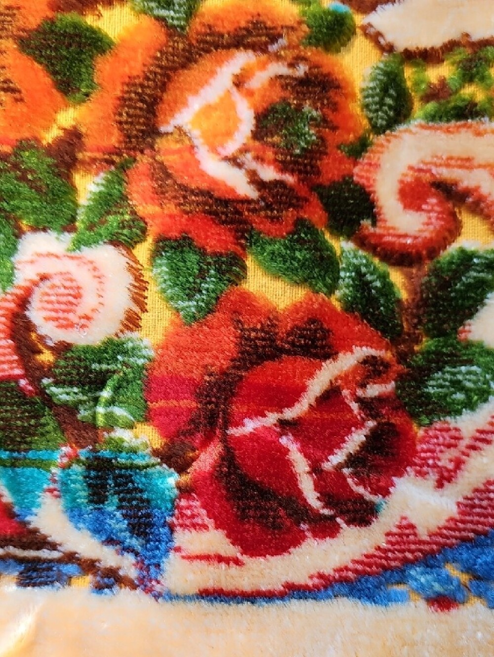 Vibrant Floral Tapestry Bedspread with Cherub Motif - Picture 8 of 9